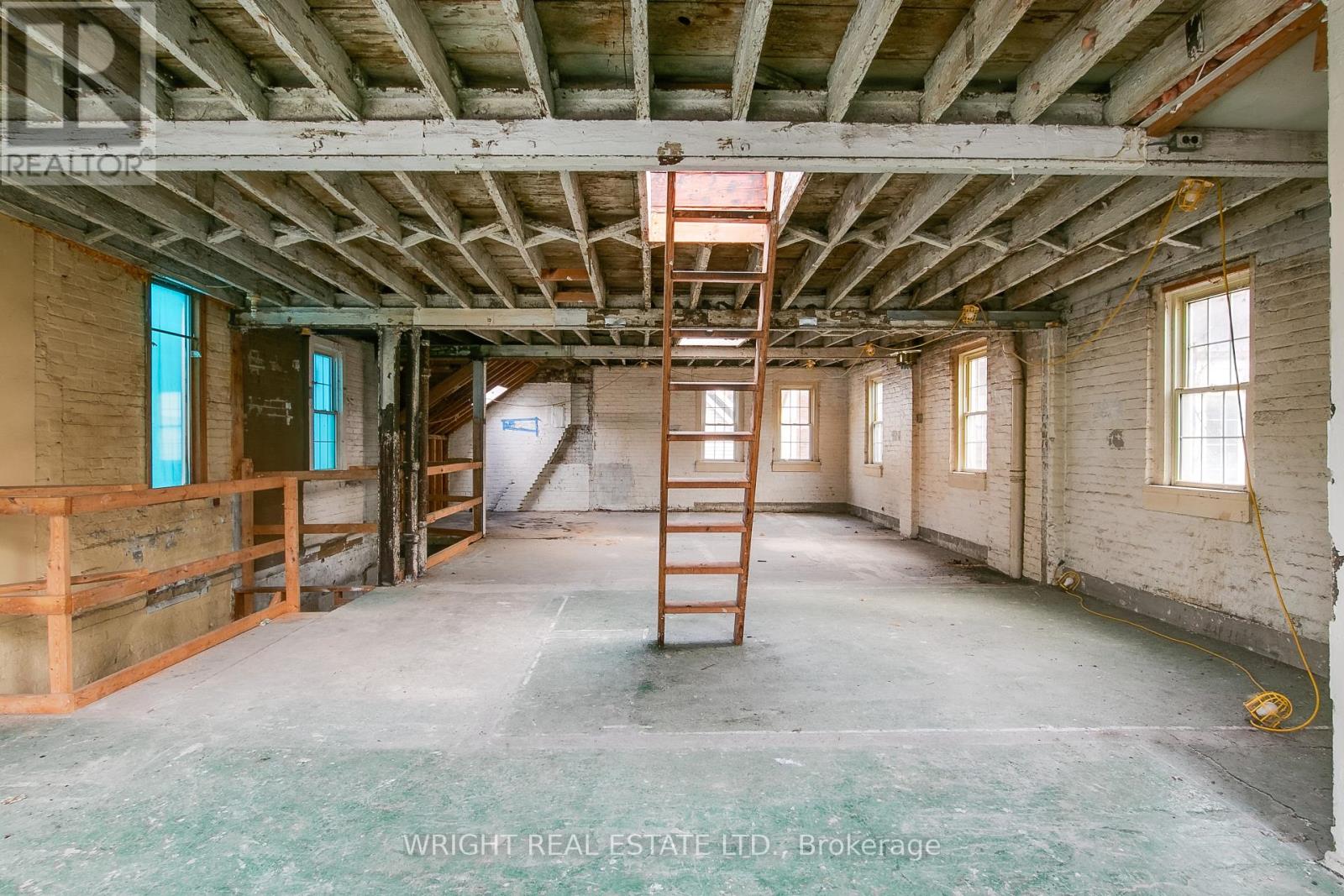 105 Major Street — photo 12