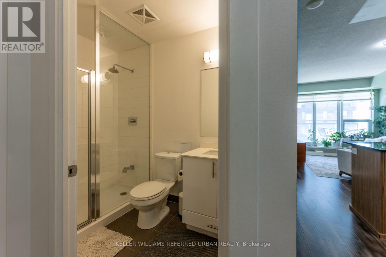 225 Sackville Street — photo 4
