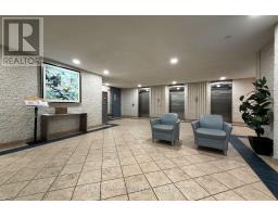 Laundry room - 906 - 1350 York Mills Road, Toronto, ON M3A1Z9 Photo 6