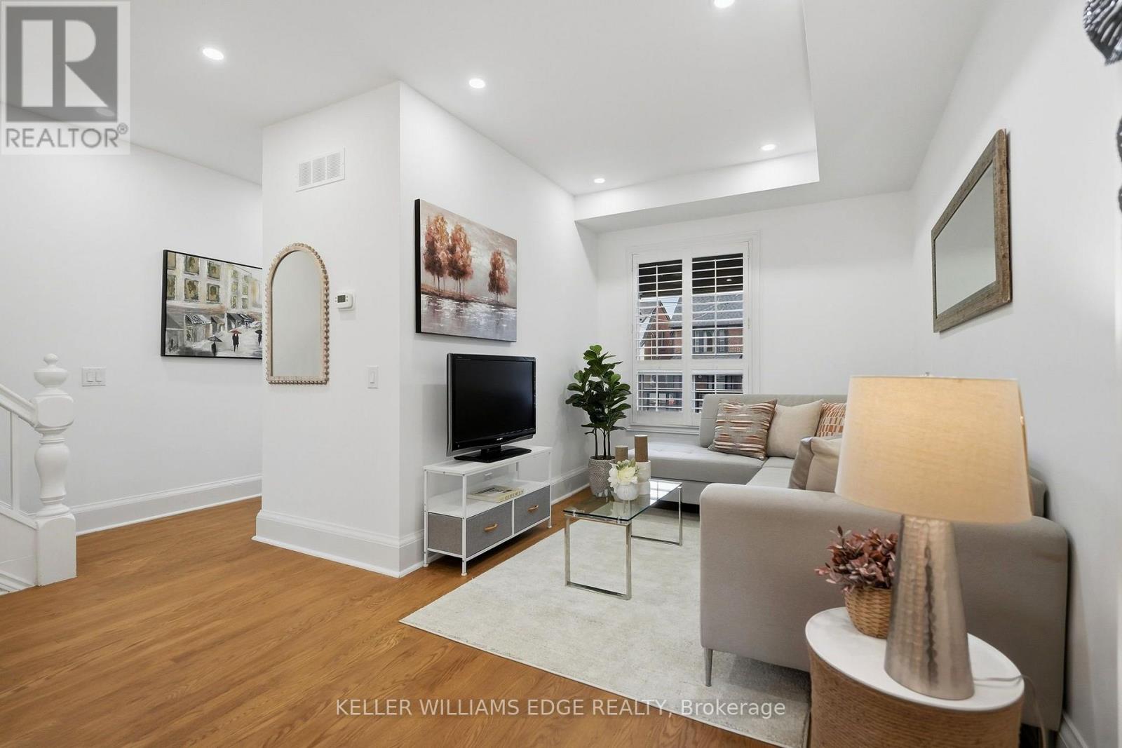 28 Conway Avenue — photo 12