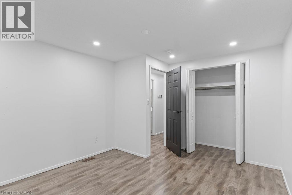 24 TARA Crescent - 25