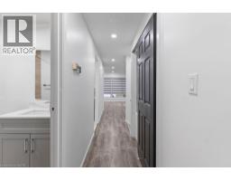 24 Tara Crescent, Thorold, ON L2V4M1 Photo 14