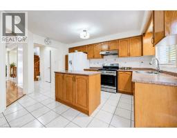 Kitchen - 6484 Skipper Way, Mississauga, ON L5W1P6 Photo 13