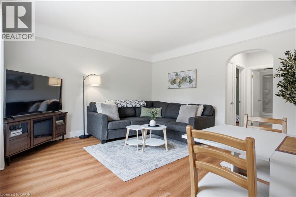 18 BIRCH Avenue - 12
