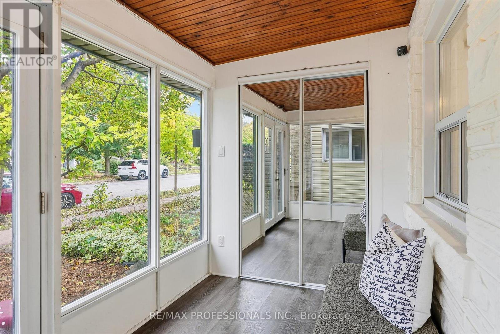 81 Alton Avenue — photo 8