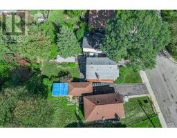 Laundry room - 106 Meighen Avenue, Toronto, ON M4B2H7 Photo 8