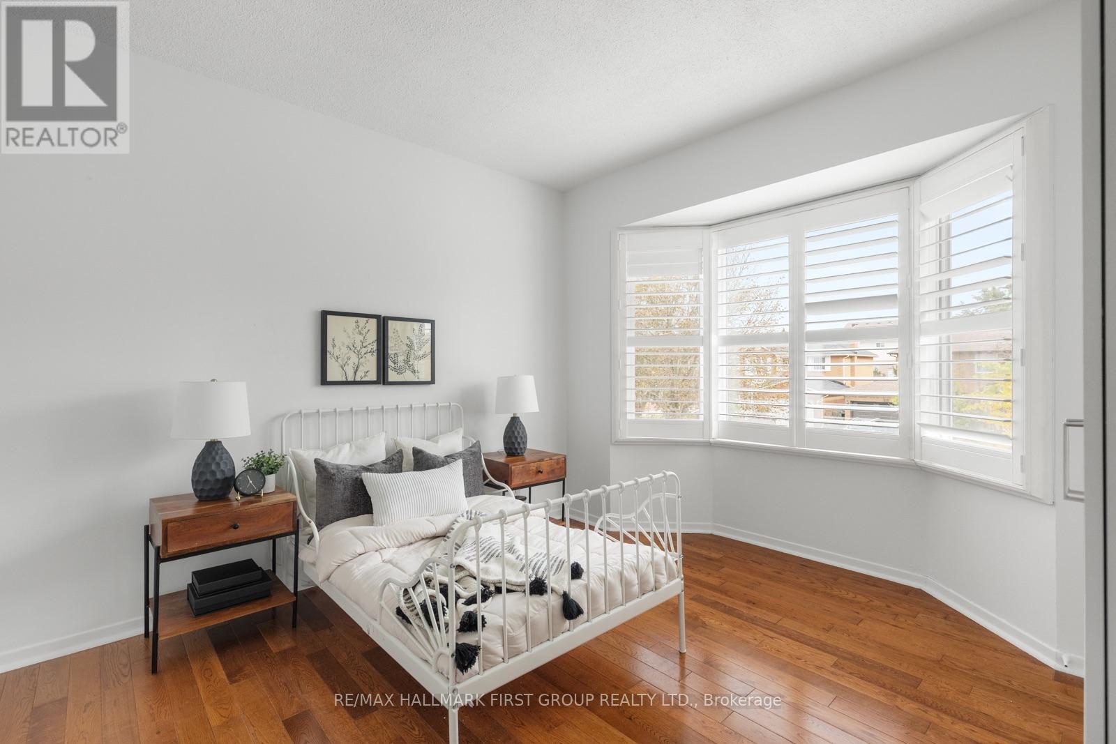 17 Hawkins Crescent — photo 15