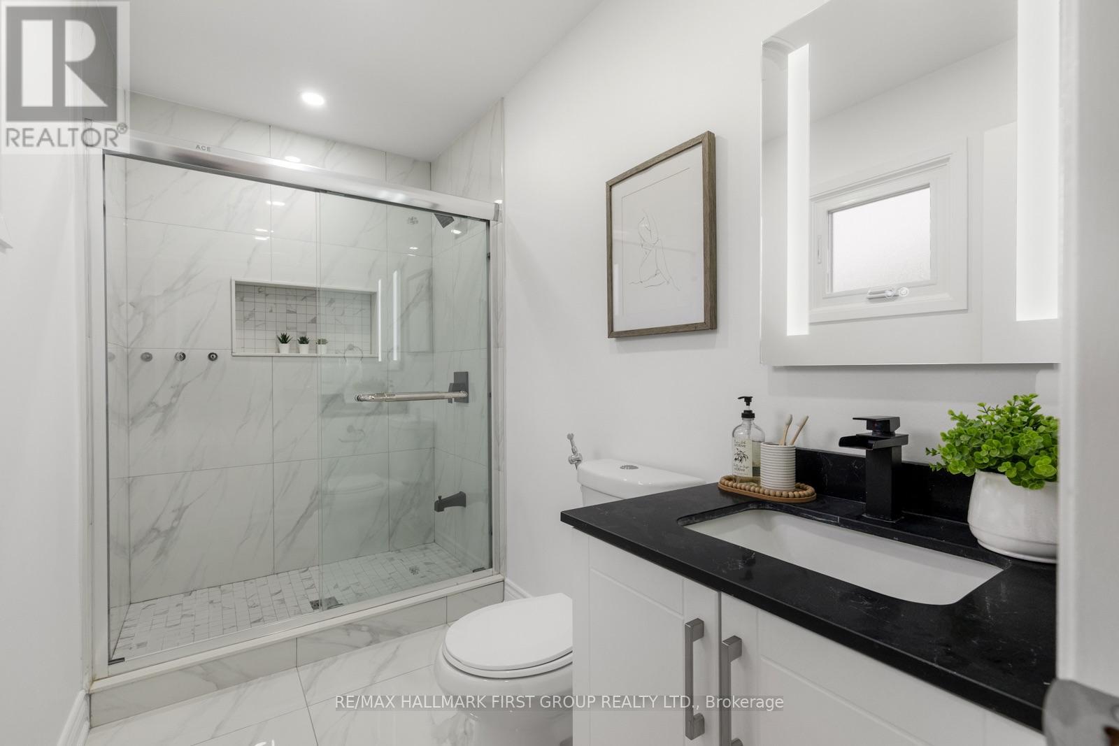 17 Hawkins Crescent — photo 18