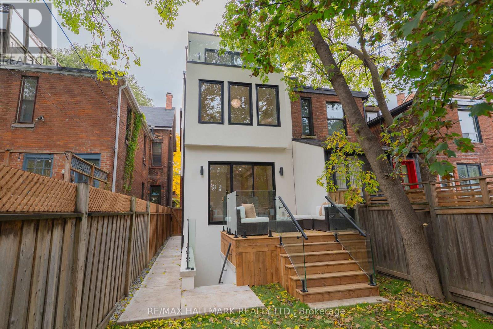 71 Langley Avenue — photo 48