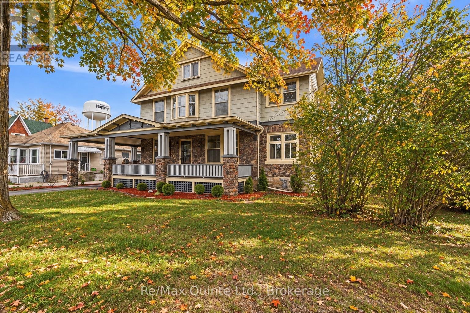 219 EAST STREET - 3