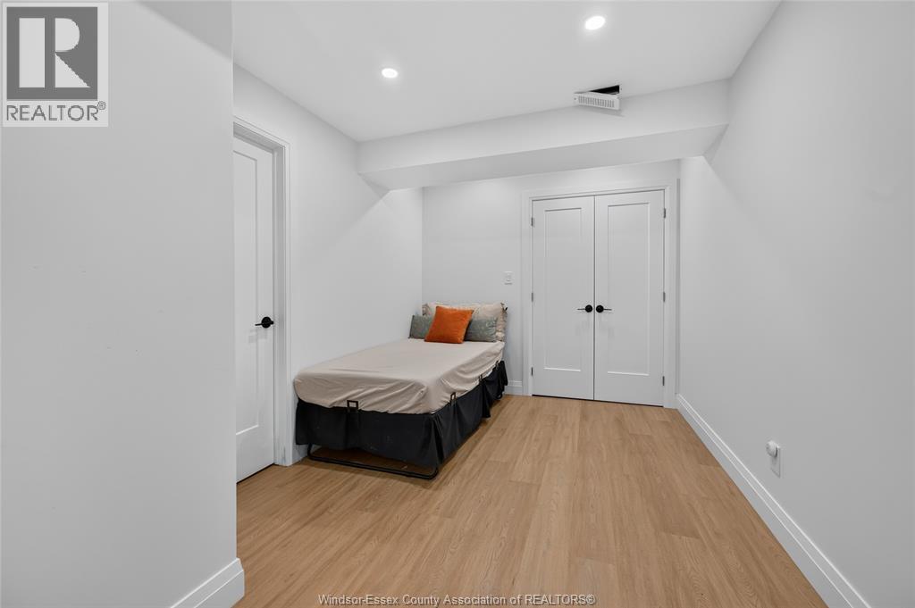 2362 Barkley Avenue — photo 21