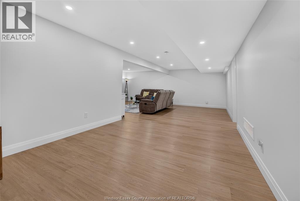 2362 Barkley Avenue — photo 20