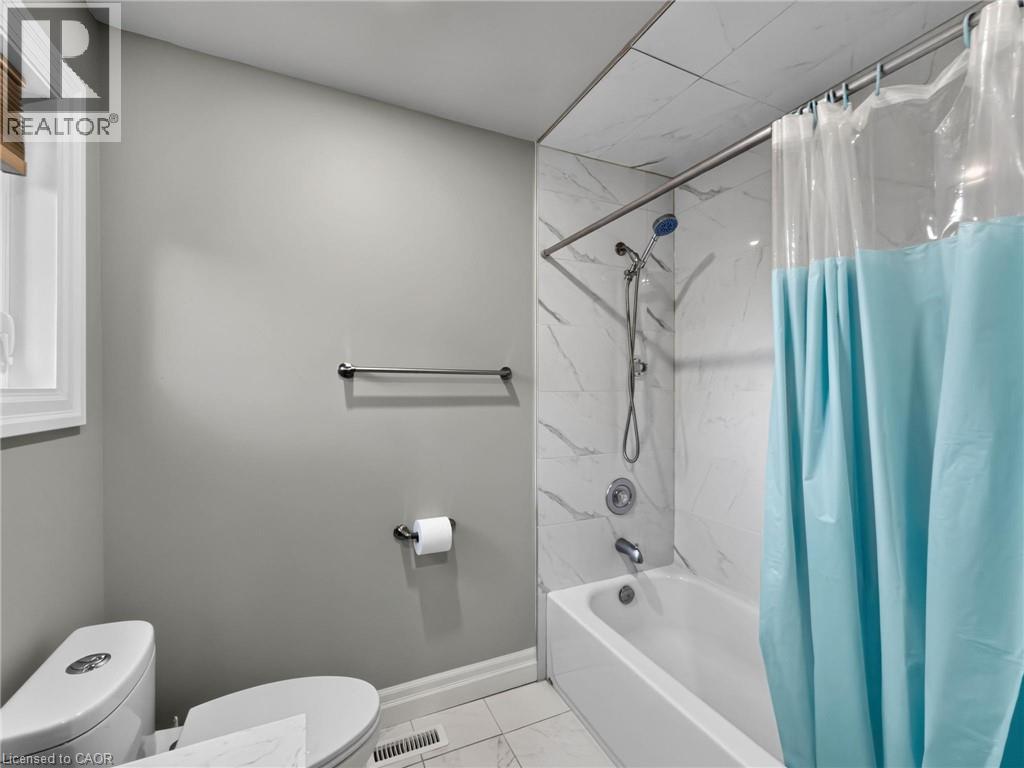 12 Sundrop Court — photo 34