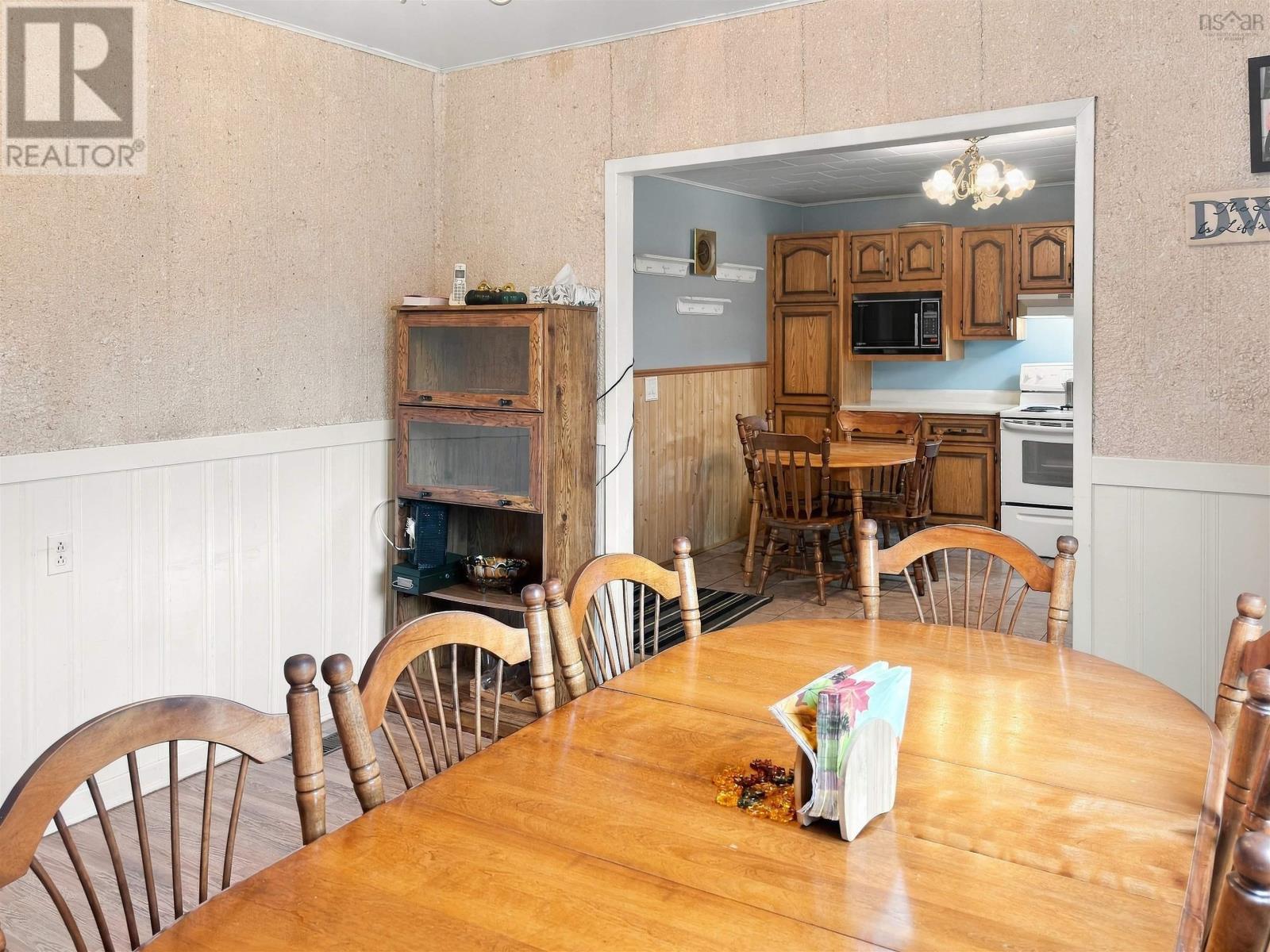 3106 Highway 302 - 22