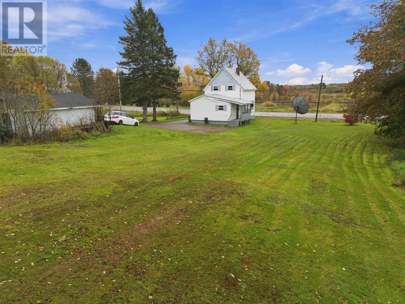 3106 Highway 302 - 46