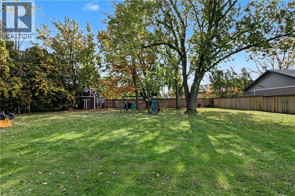 270 6TH CONCESSION Road E - 26