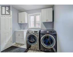 40 Metcalfe Drive, Bradford West Gwillimbury, ON L3Z3C7 Photo 24