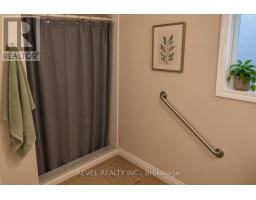 2752 Bur Oak Avenue, Markham, ON L6B1K6 Photo 24