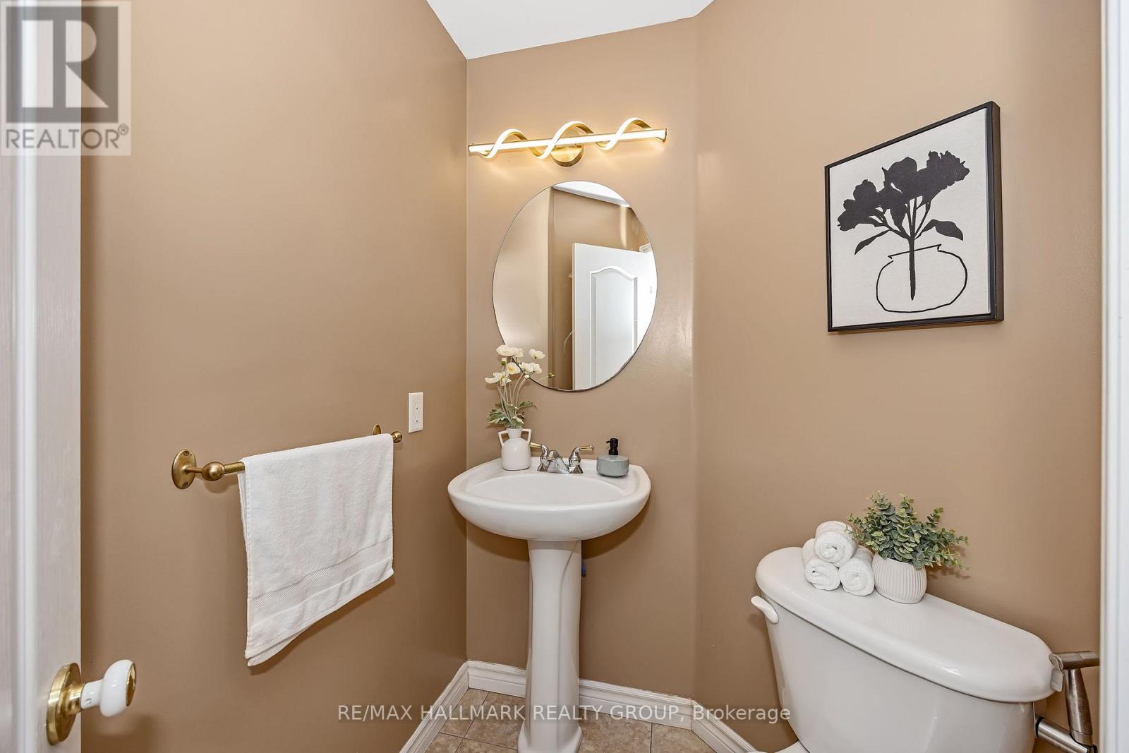 5b Kemp Drive — photo 24