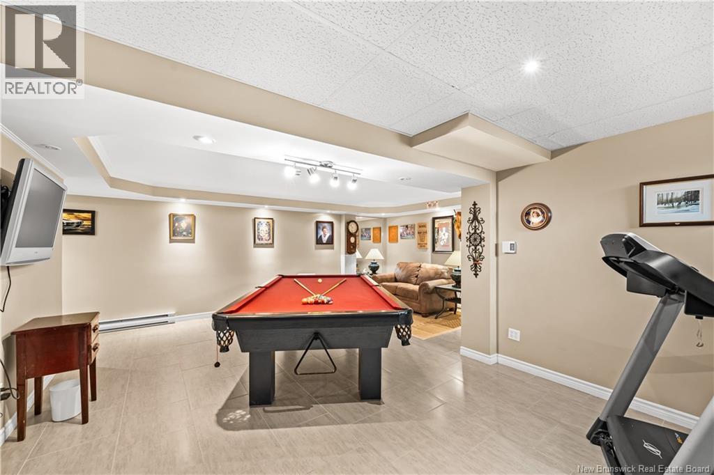 90 Rue Acadie - 33