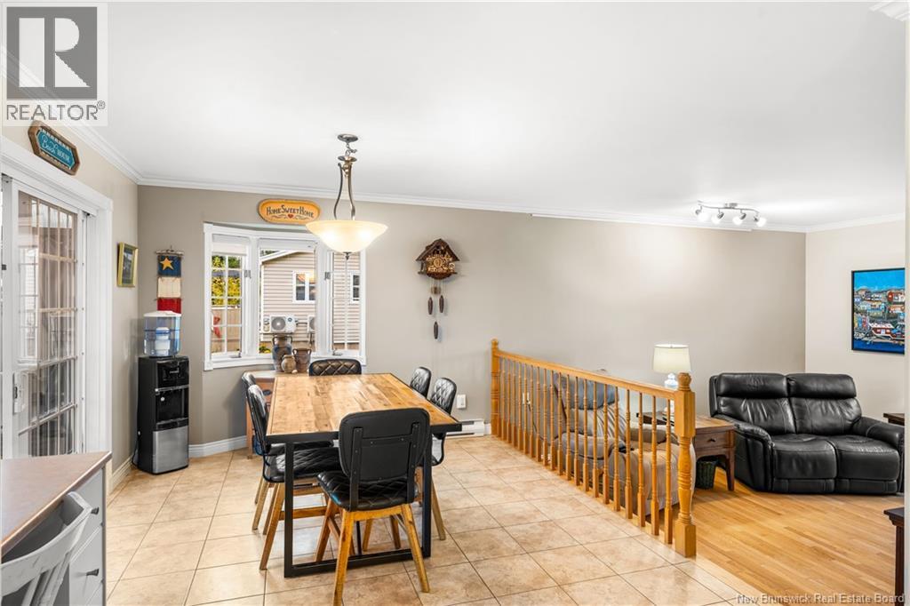 90 Rue Acadie - 9