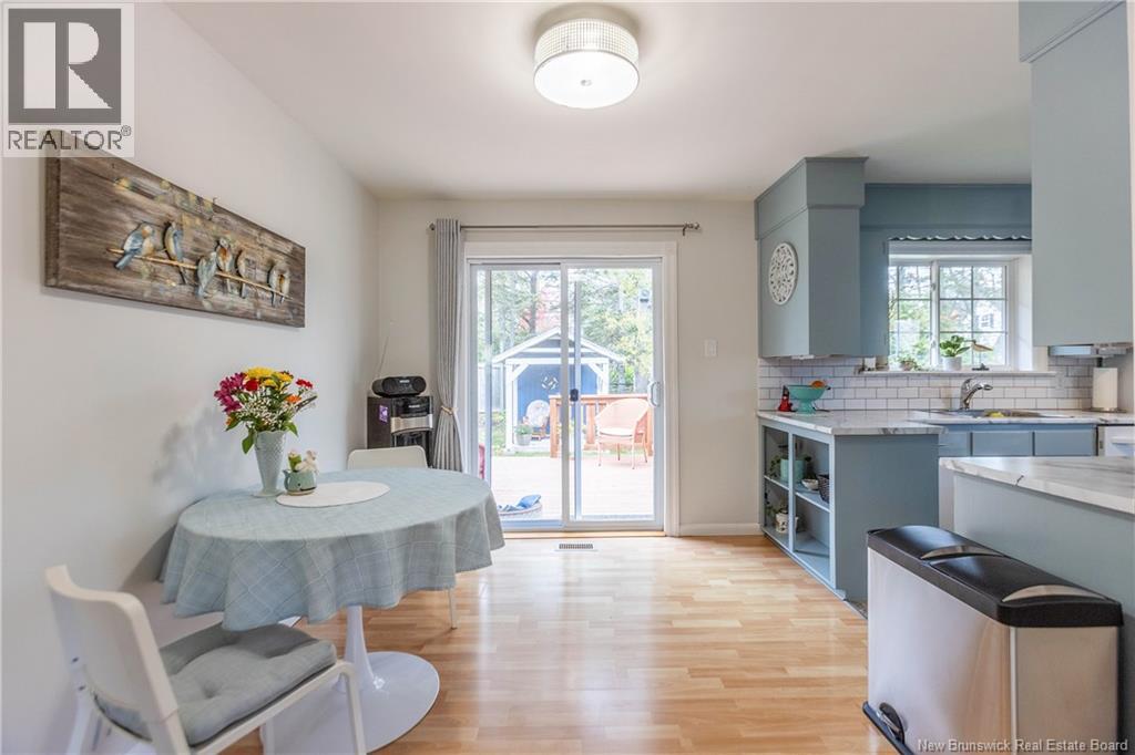 23 Bickerton Avenue - 11
