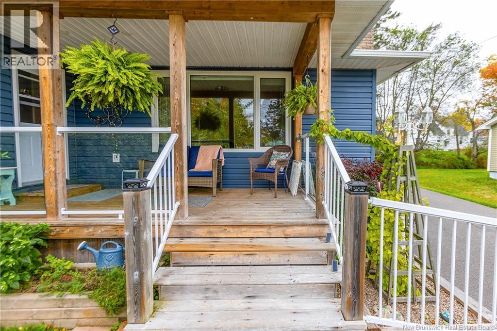 23 Bickerton Avenue - 3