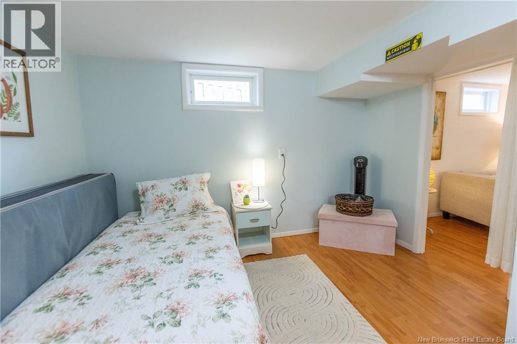 23 Bickerton Avenue - 31