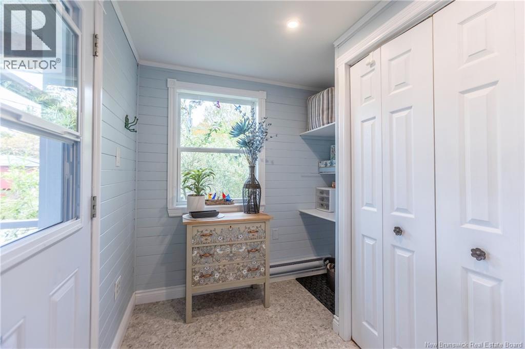 23 Bickerton Avenue - 5