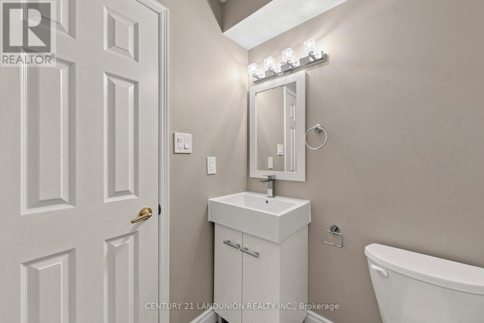 4223 Lastrada Heights — photo 18