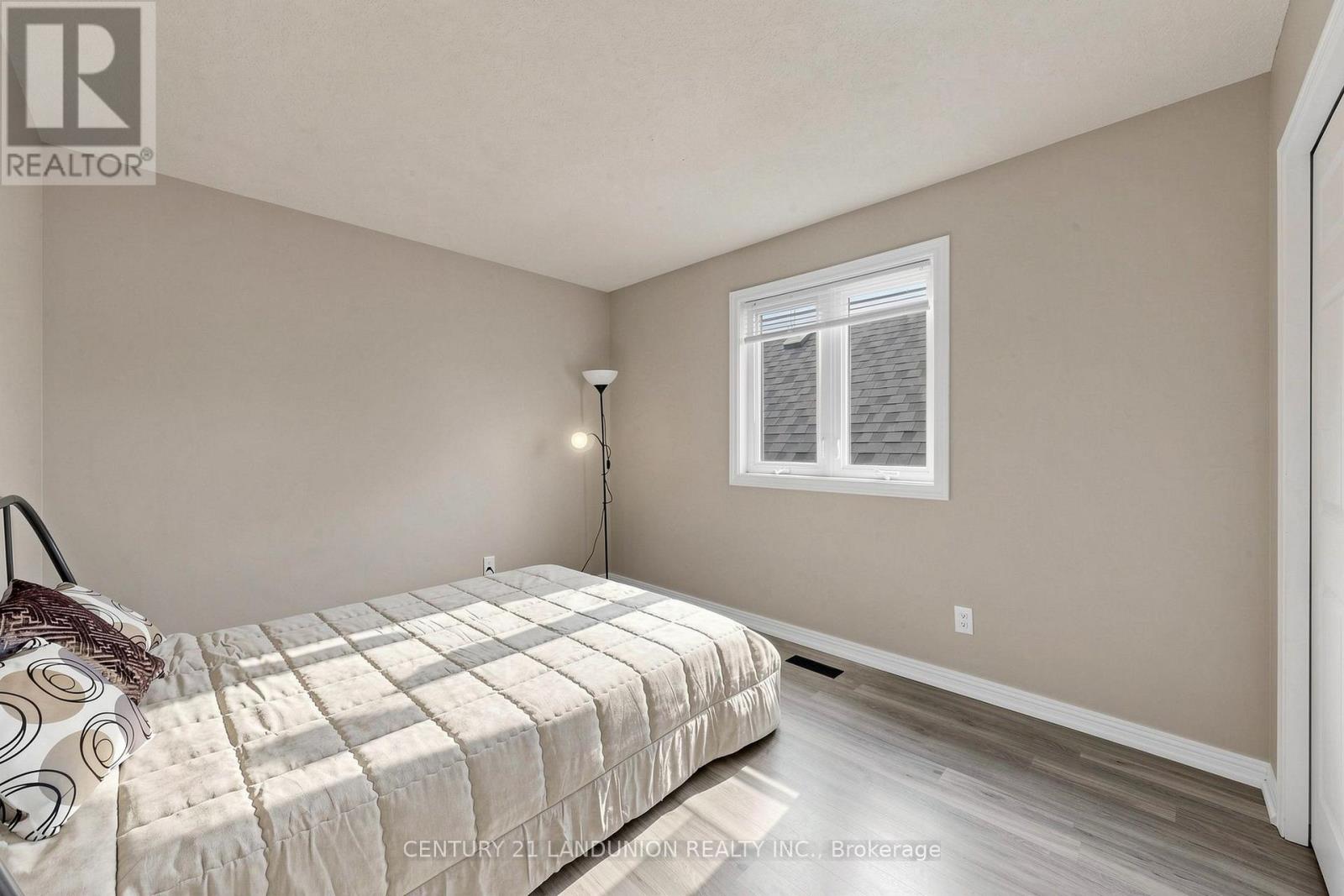 4223 Lastrada Heights — photo 25