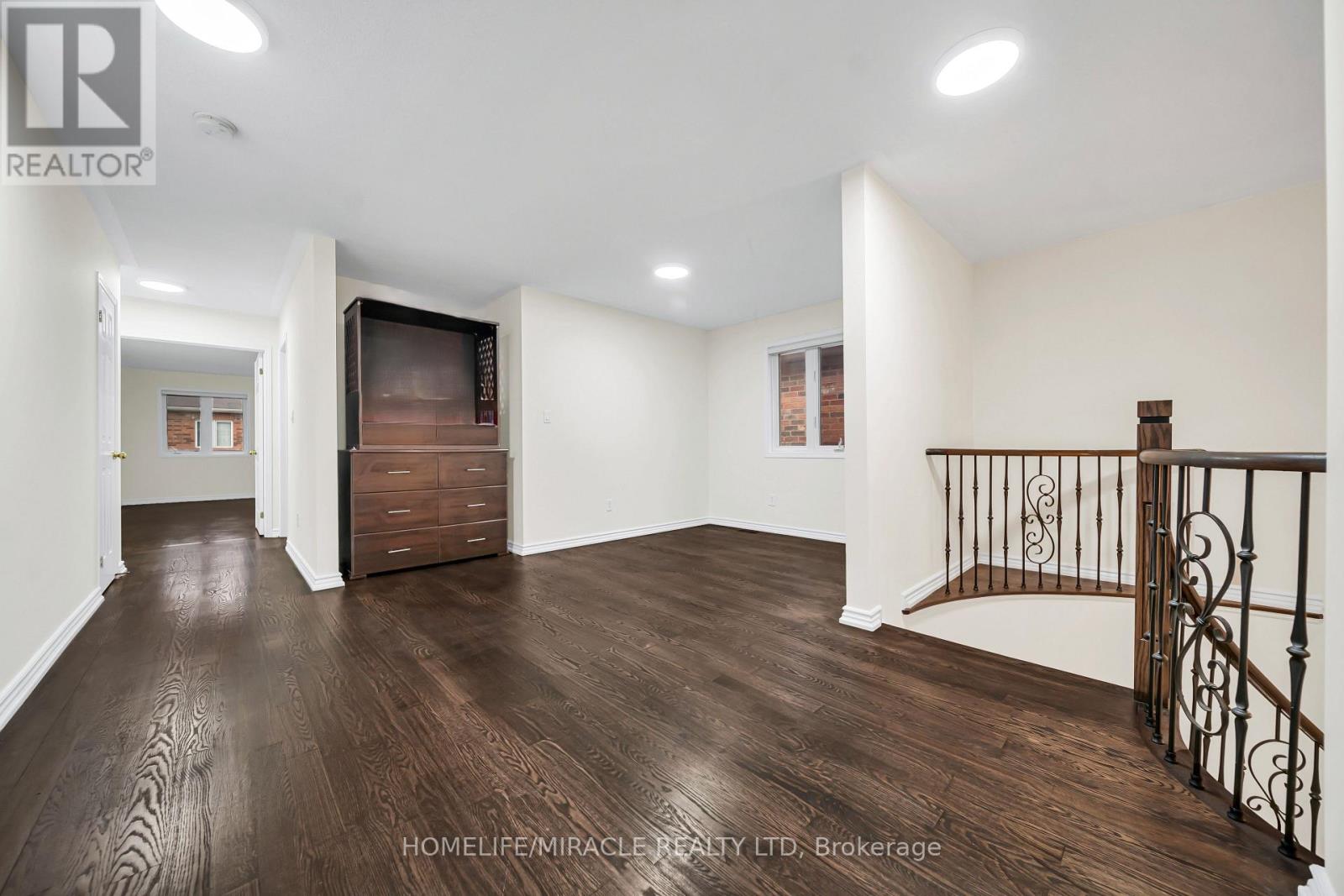 763 Pitcher Place — photo 28