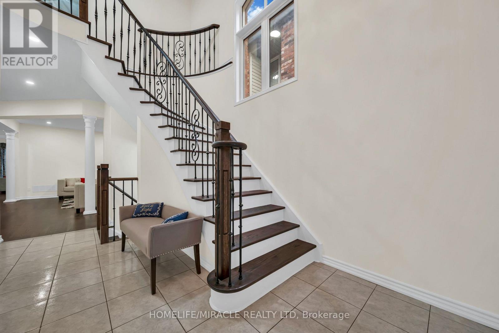 763 Pitcher Place — photo 8