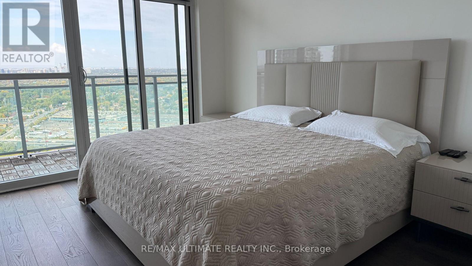 33 Shore Breeze Drive — photo 20