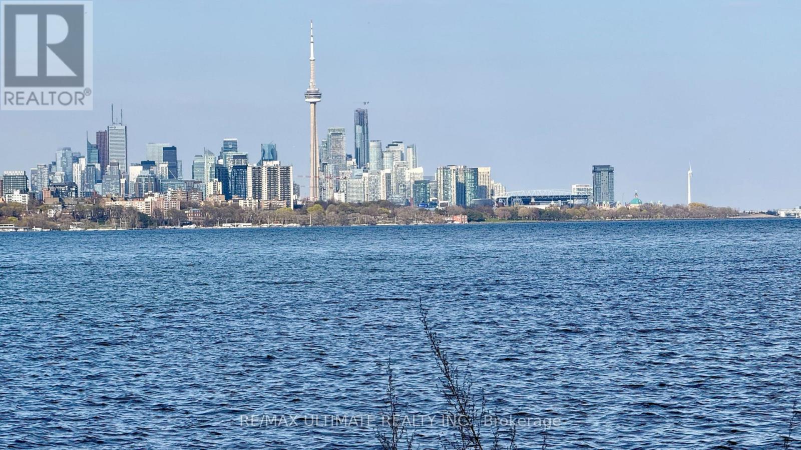 33 Shore Breeze Drive — photo 25