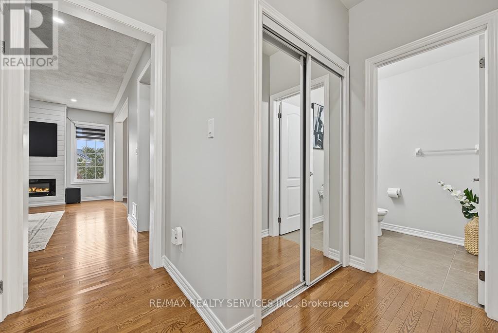 30 Naperton Drive — photo 13