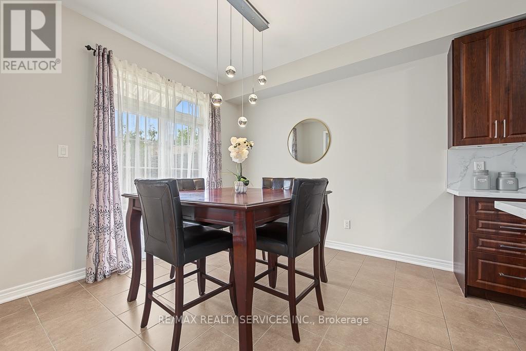 30 Naperton Drive — photo 19