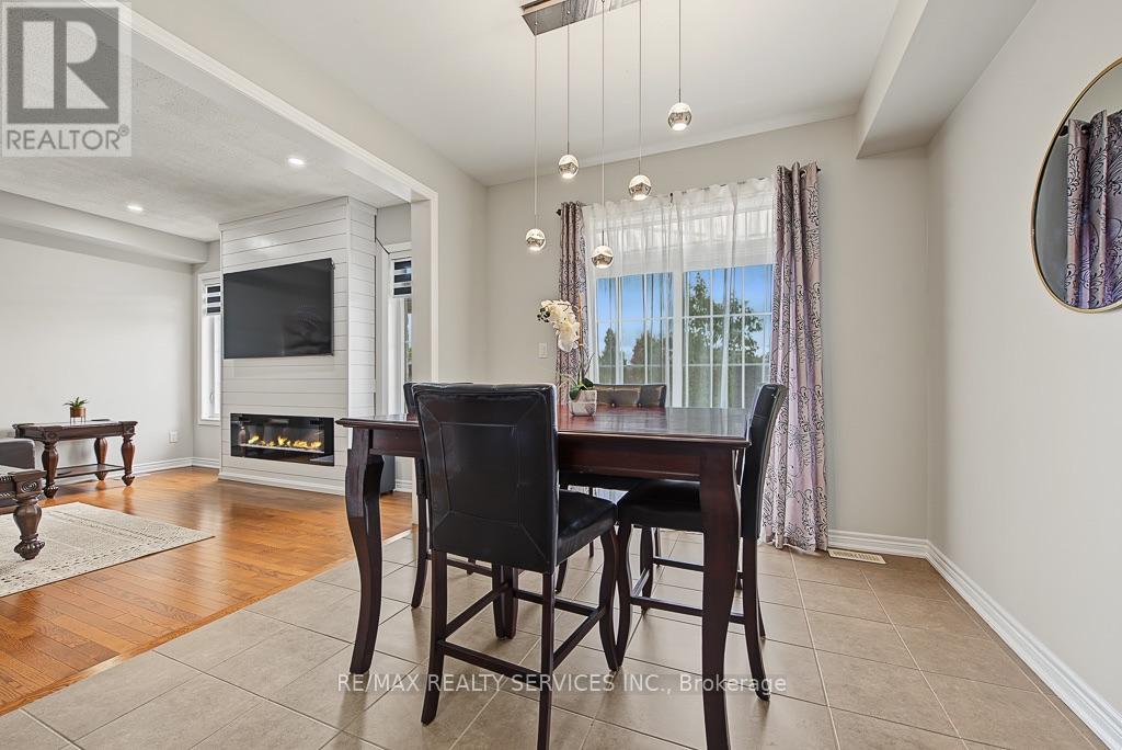 30 Naperton Drive — photo 20