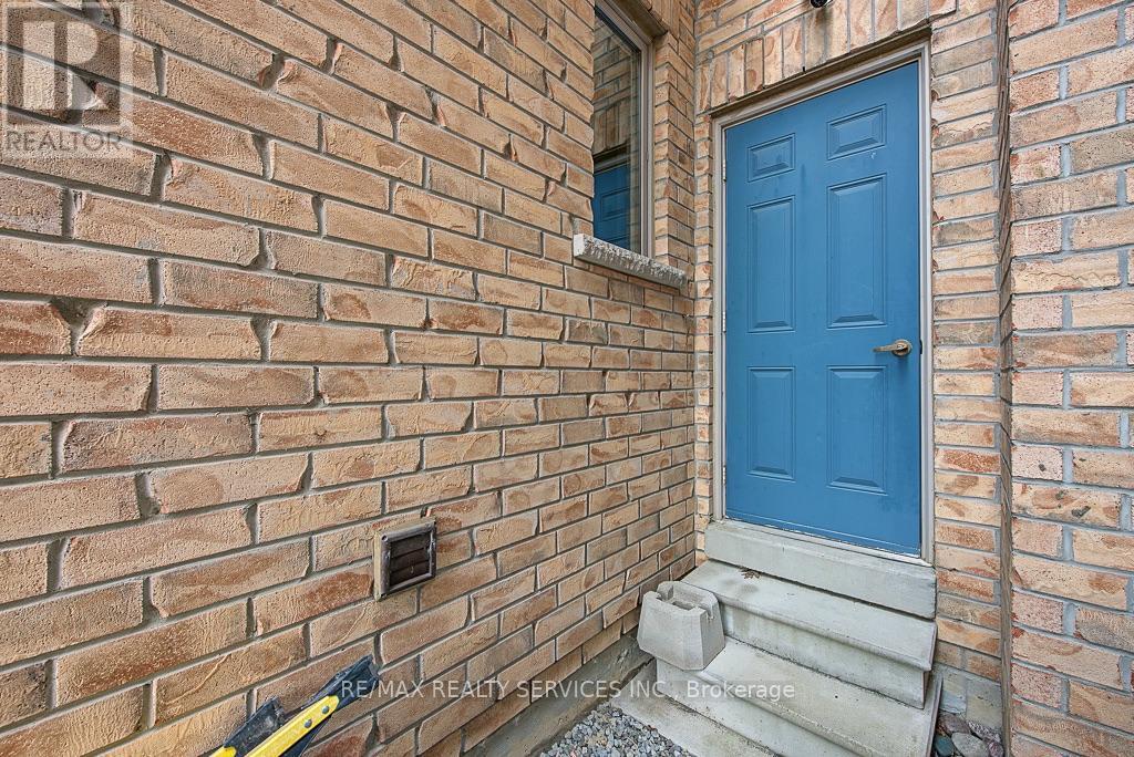 30 Naperton Drive — photo 48