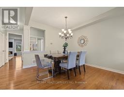 30 Naperton Drive, Brampton, ON L6R0Z5 Photo 11