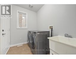30 Naperton Drive, Brampton, ON L6R0Z5 Photo 15