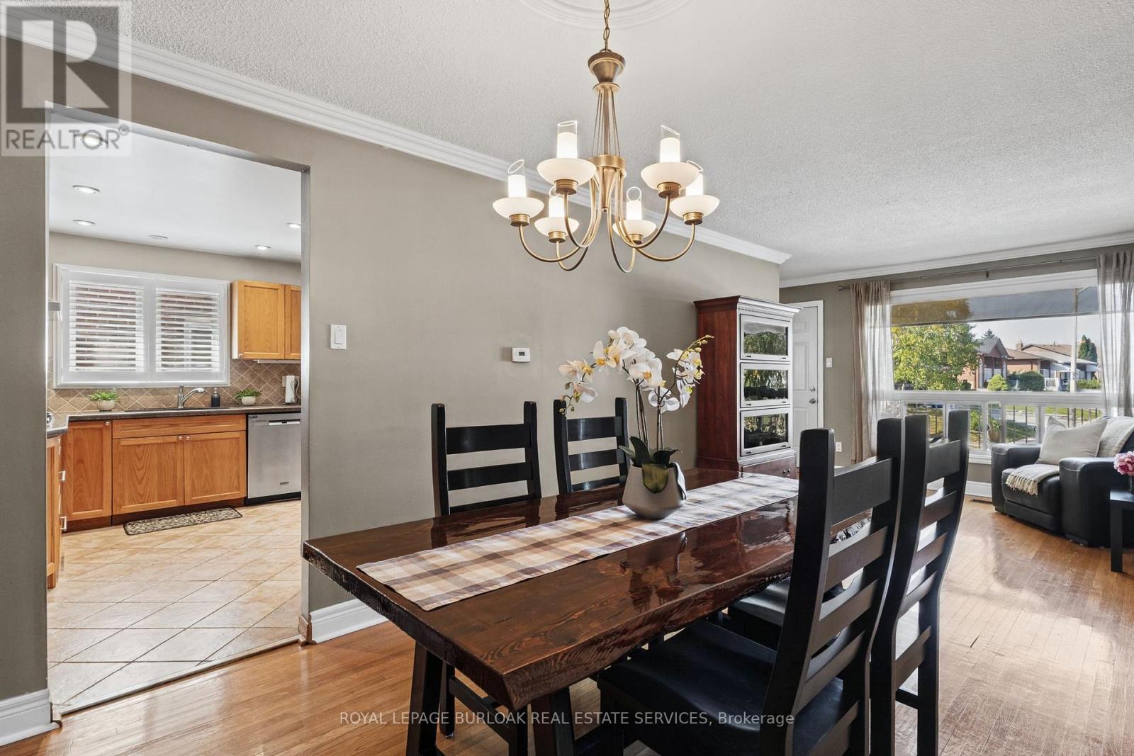 3974 Midhurst Lane — photo 8
