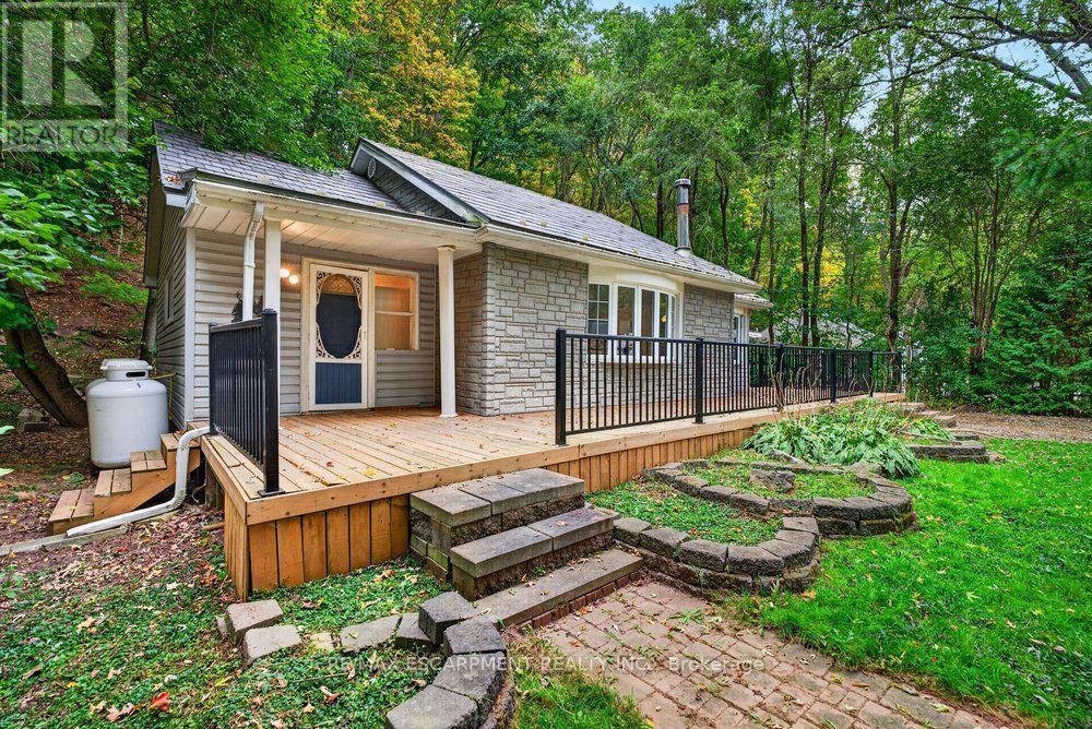 Photo of 1301 HIDDEN VALLEY ROAD