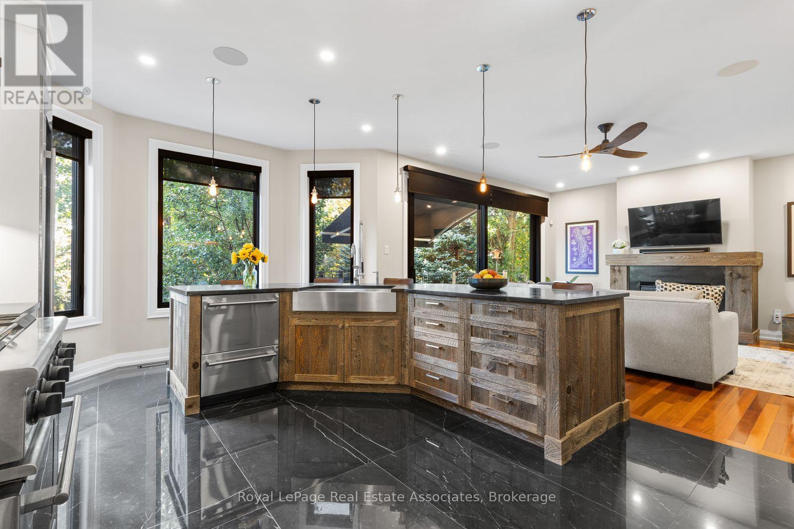 2196 Providence Road — photo 13