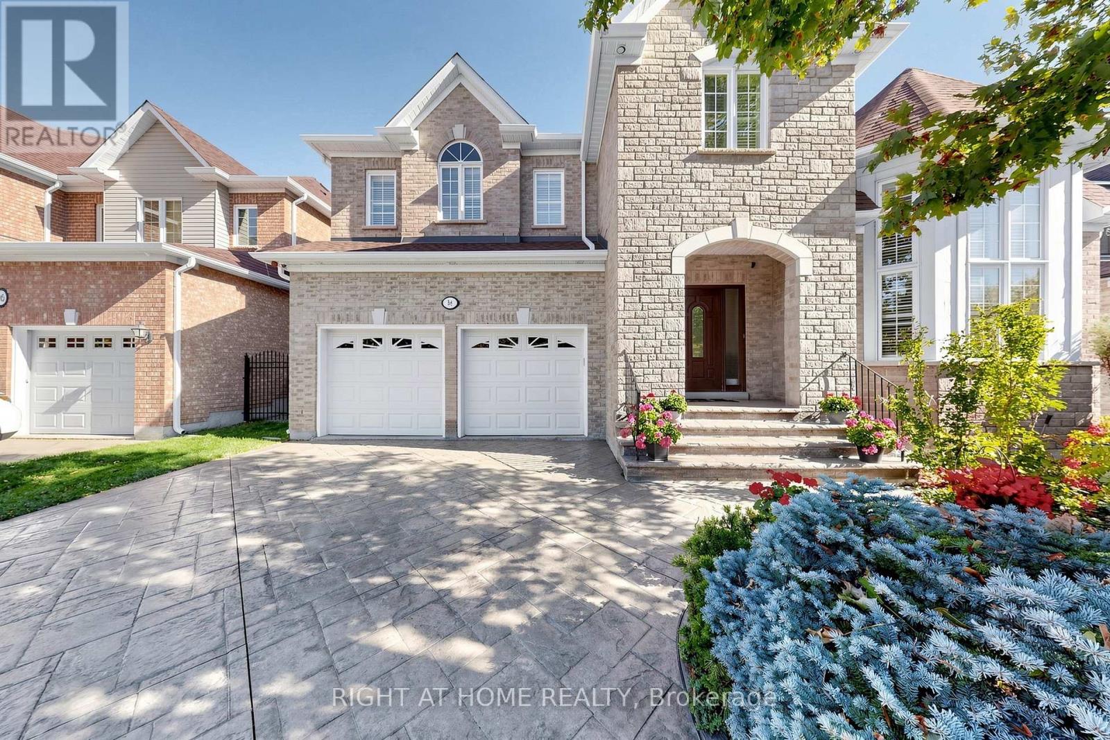 58 Treeline Boulevard, Brampton, ON photo 2