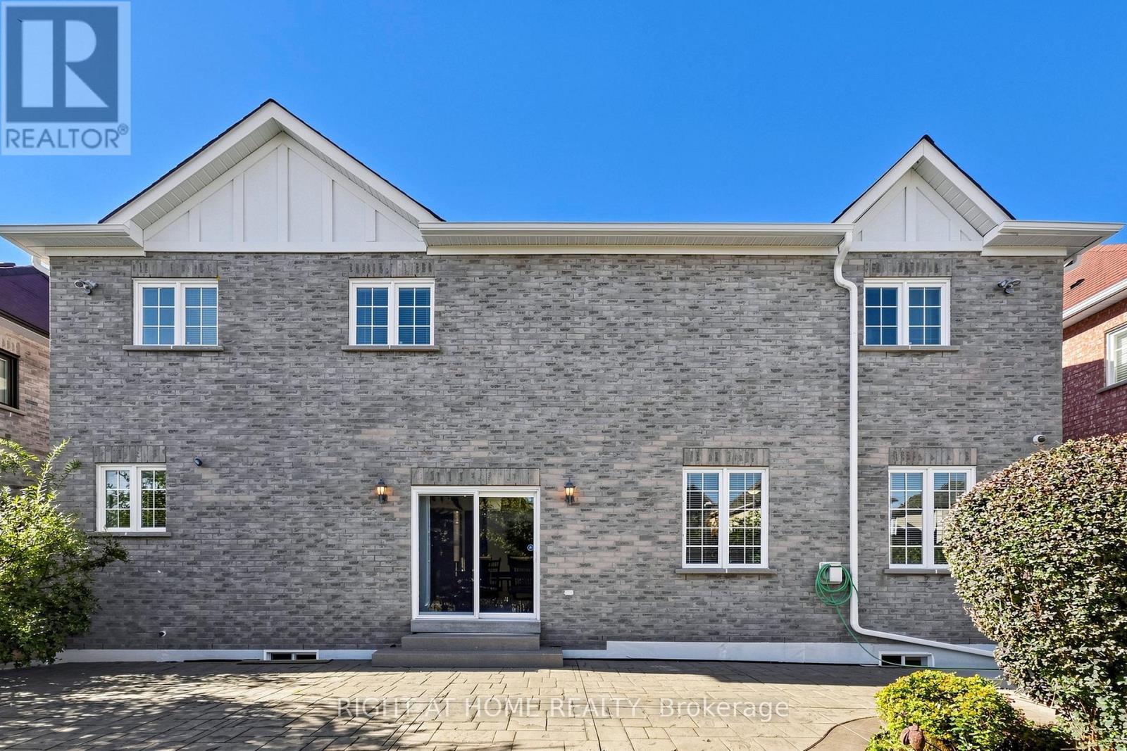 58 Treeline Boulevard, Brampton, ON photo 47