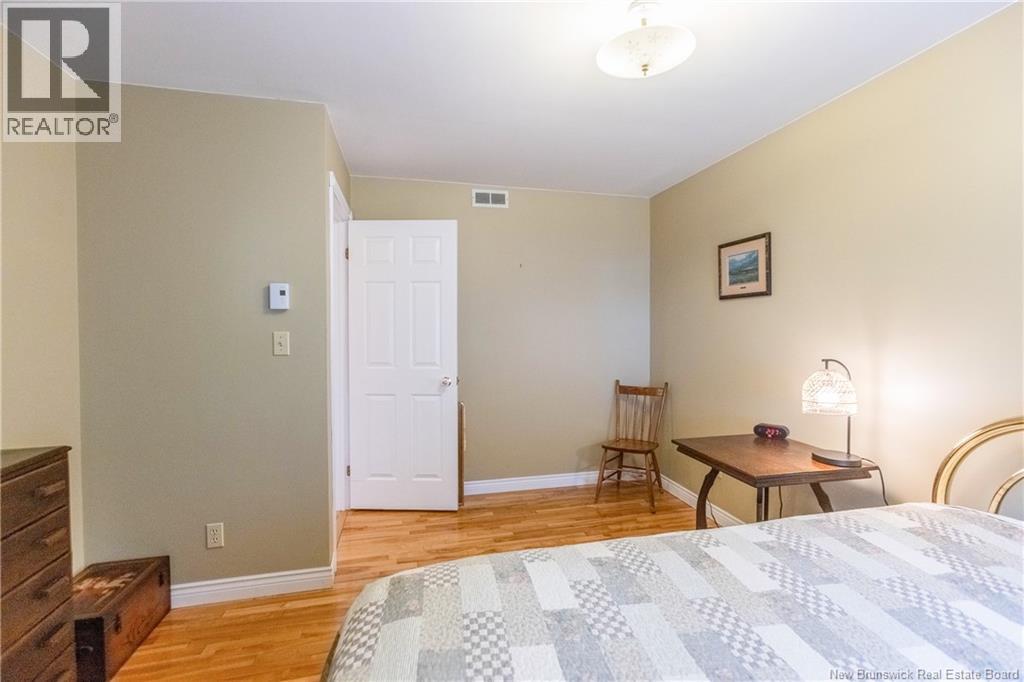 18 Harris Drive - 21