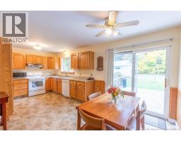Living room - 18 Harris Drive, Sackville, NB E4L3X6 Photo 12