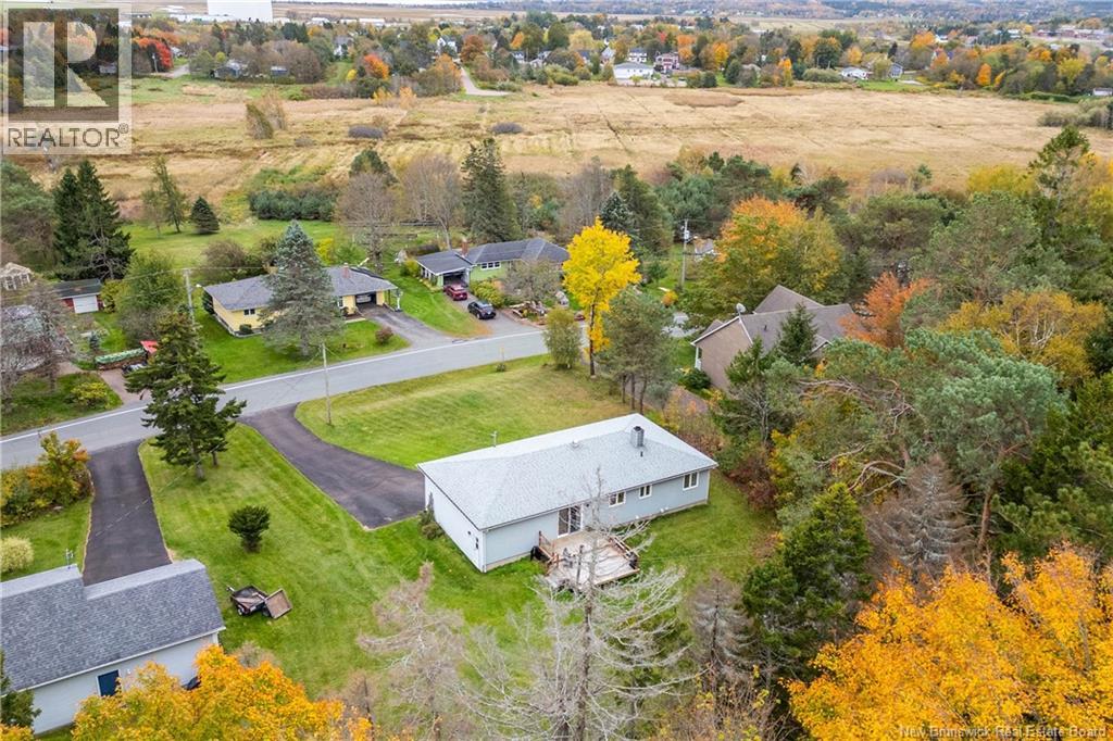 18 Harris Drive - 36