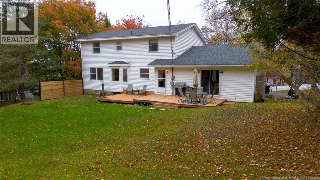 4 Windwood - 25